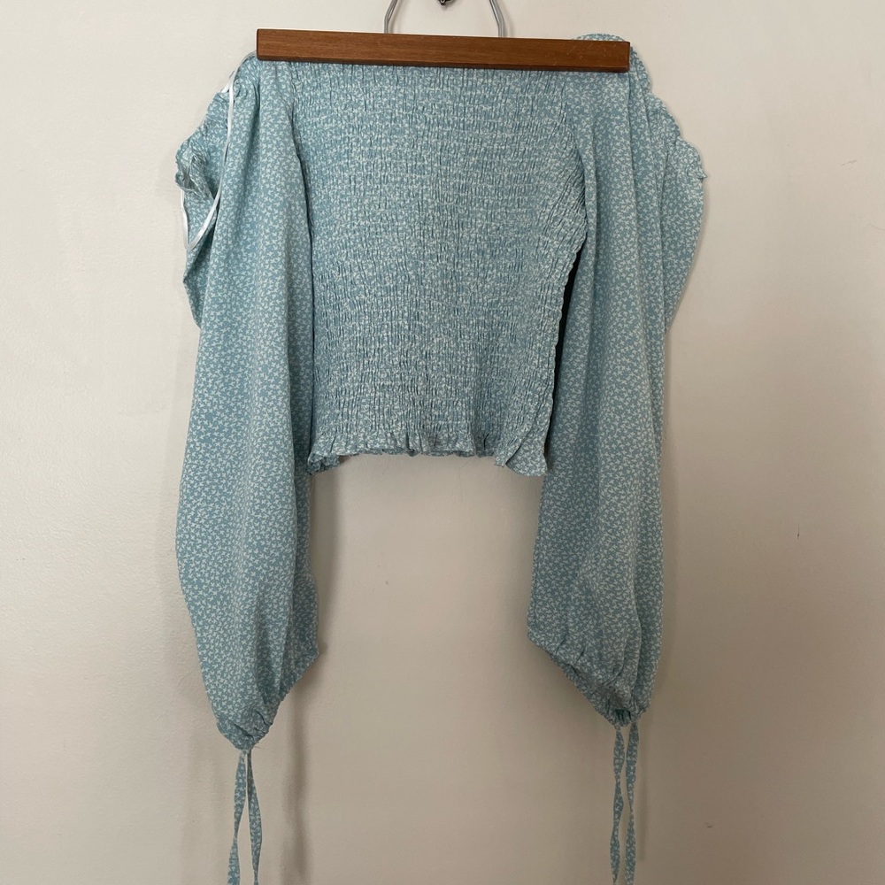 Petal & pup scrunch top with sleeves
